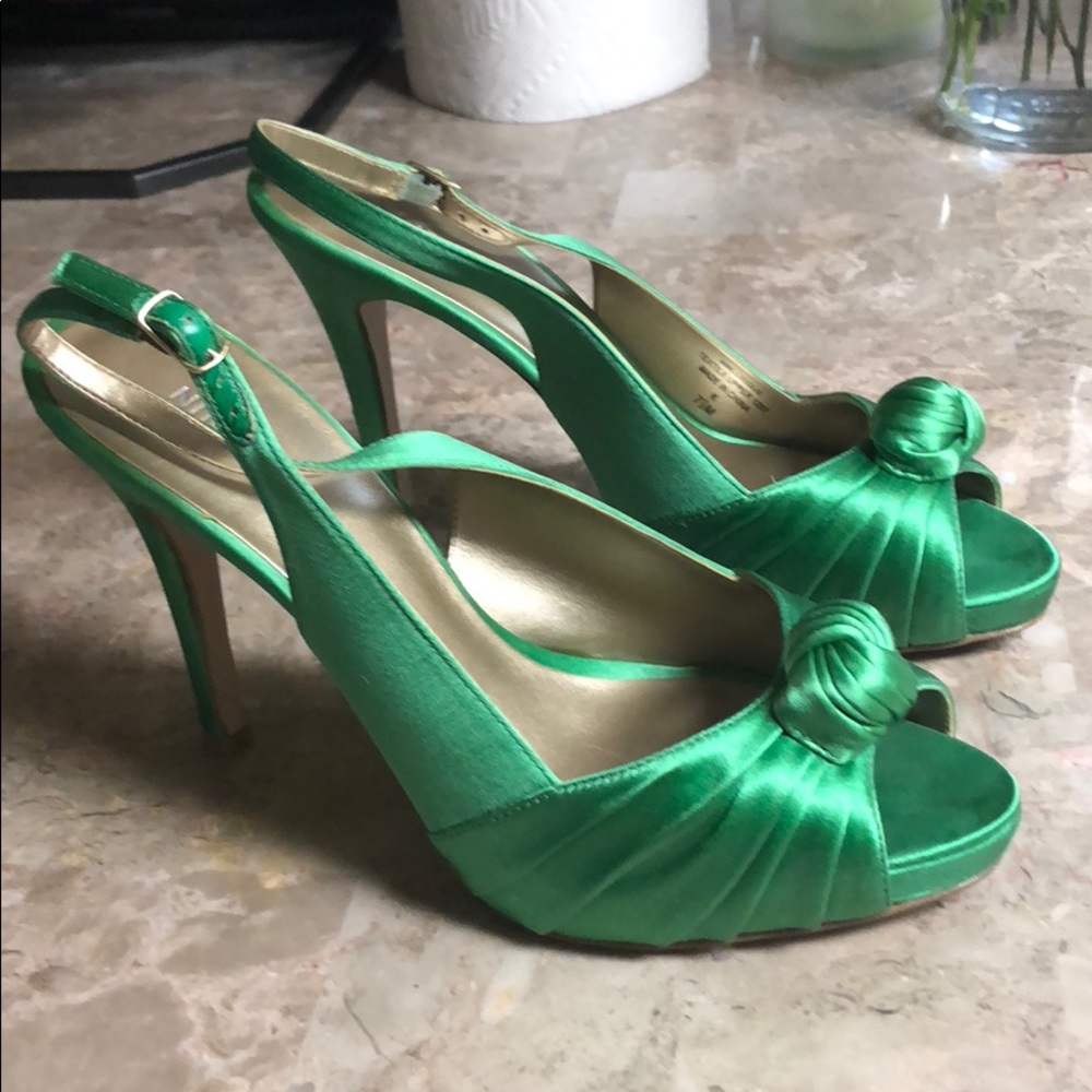 Green, Nine West pumps